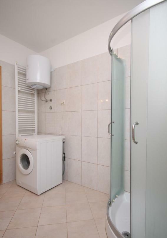 Apartment Radovan Пореч Екстериор снимка