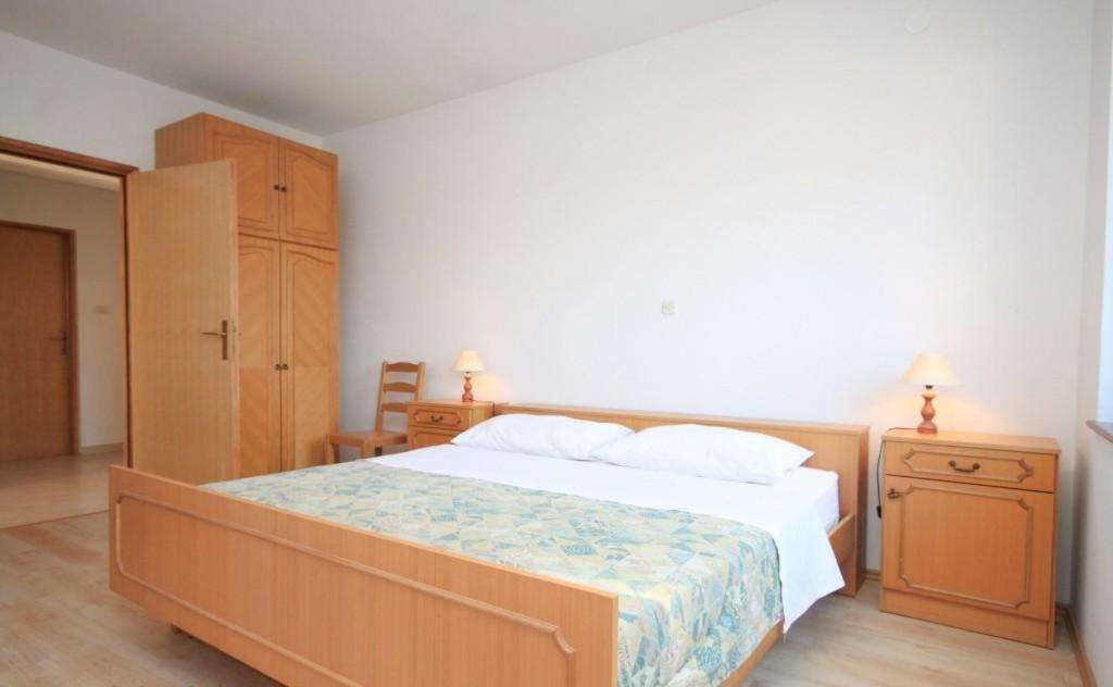 Apartment Radovan Пореч Екстериор снимка